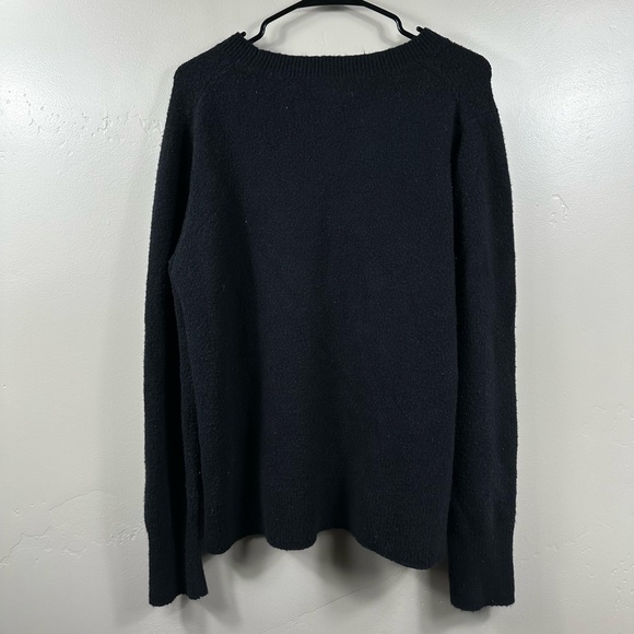 J. Crew Crewneck sweater in extra-soft yarn Size Large - Black - Picture 2 of 5